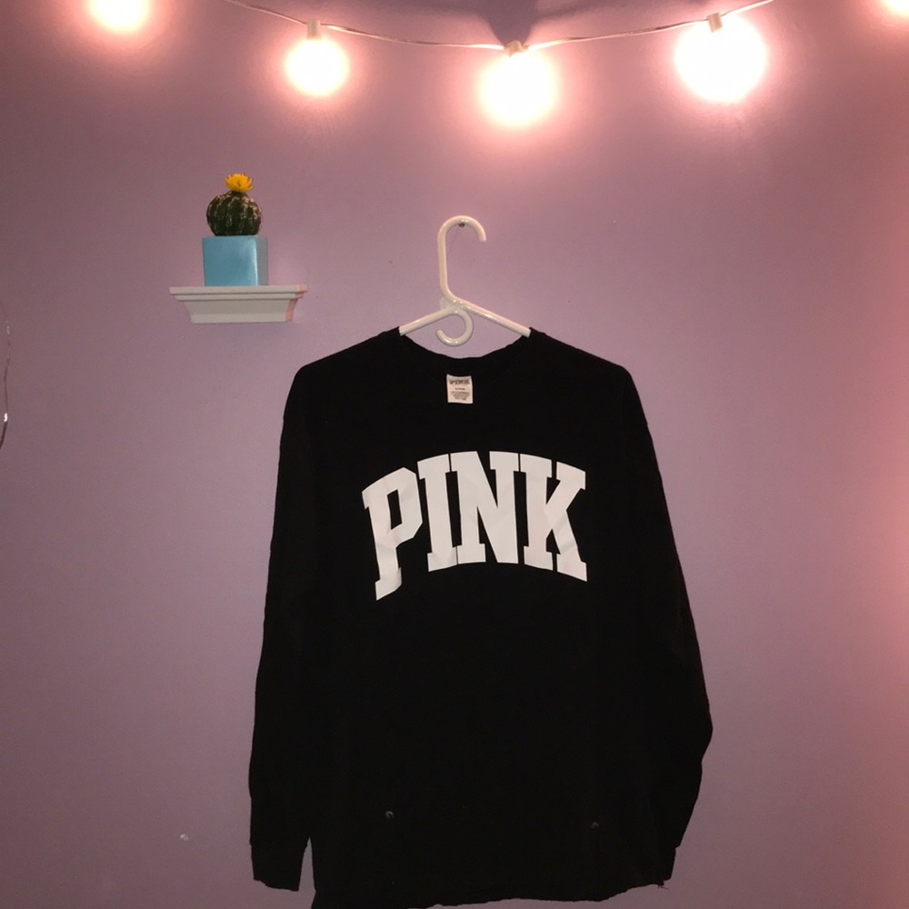 Victoria’s Secret pink long sleeved tee